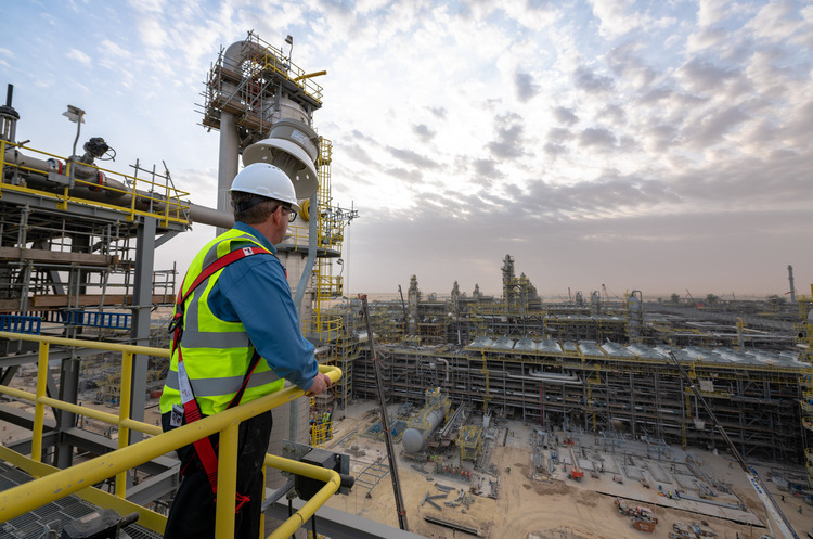 Saudi Aramco приєдналася до будівництва найбільшого сонячного парку в Саудівській Аравії Saudi Aramco приєдналася до будівництва найбільшого сонячного парку в Саудівській Аравії