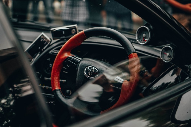 Toyota у вересні скоротить виробництво авто на 40% через дефіцит чипів Toyota у вересні скоротить виробництво авто на 40% через дефіцит чипів