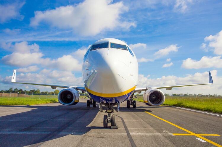 Ryanair перестав пускати на борт пасажирів з квитками, придбаними у агента Kiwi Ryanair перестав пускати на борт пасажирів з квитками, придбаними у агента Kiwi