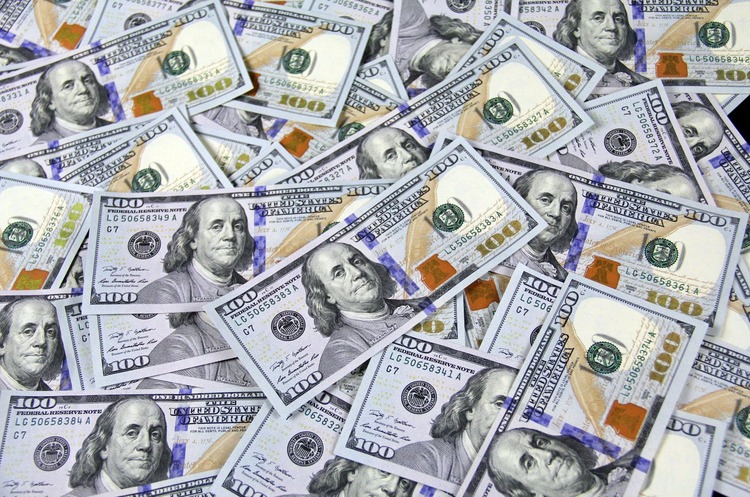   $2,7   