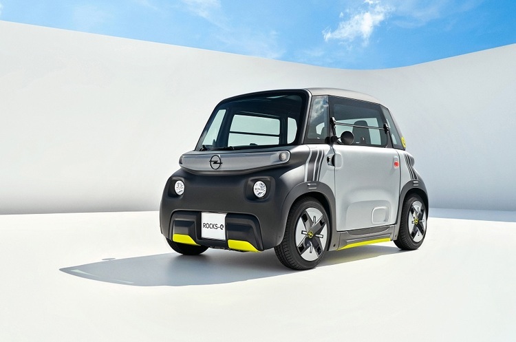 фото Opel Opel представила двомісний електрокар, яким можуть керувати підлітки