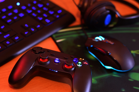   - Tom Horn Gaming:        ,    