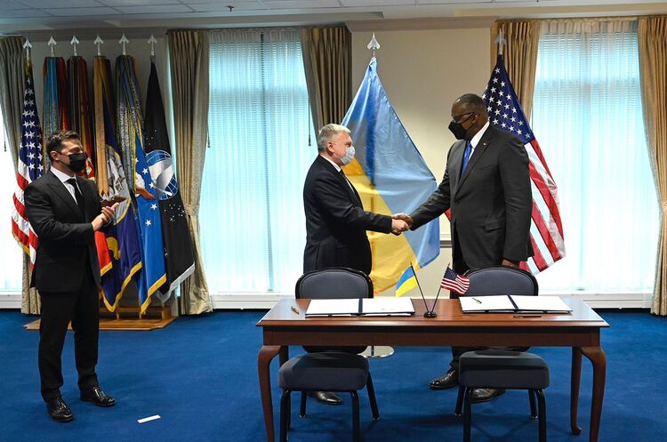 Україна і США підписали угоду про засади оборонного партнерства Україна і США підписали угоду про засади оборонного партнерства