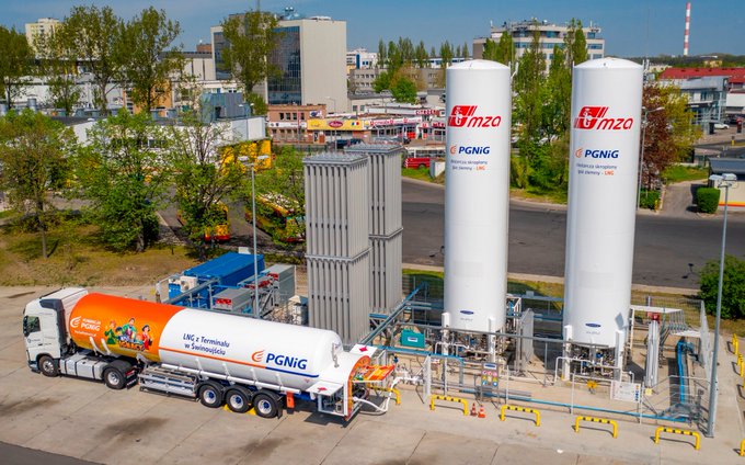 Польща закуповуватиме більше американського газу, щоб «не залежати від поставок зі східного напрямку» Польща закуповуватиме більше американського газу, щоб «не залежати від поставок зі східного напрямку»