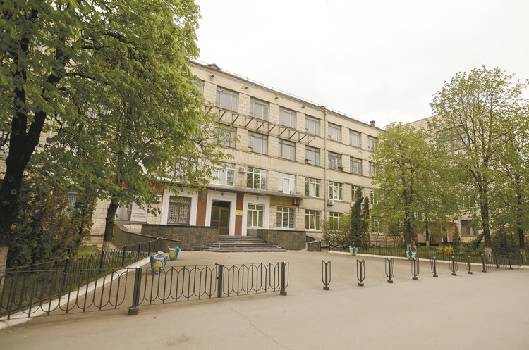 21 вересня відбудуться два аукціони з оренди приміщень в будівлі ДП «Науково-дослідний інститут «Еластик» у Києві 21 вересня відбудуться два аукціони з оренди приміщень в будівлі ДП «Науково-дослідний інститут «Еластик» у Києві