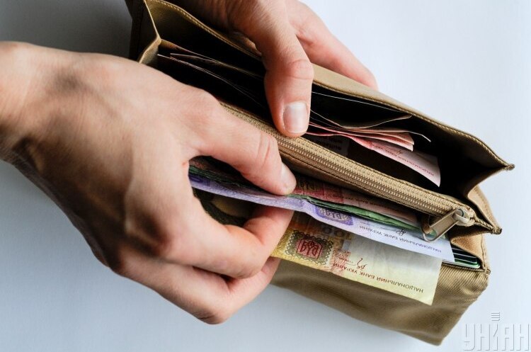 Реальна заробітна плата в Україні за рік зросла майже на 11% Реальна заробітна плата в Україні за рік зросла майже на 11%