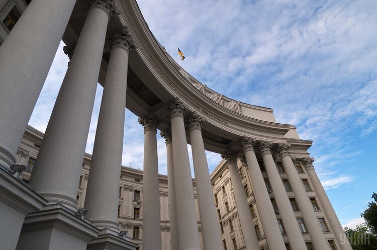 Україна не отримувала офіційних сигналів від Єврокомісії про загрозу скасування безвізу – МЗС