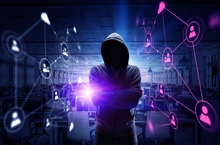 фото Shutterstock В Україні за участі ФБР та Інтерполу арештували двох хакерів «найвищого рівня»