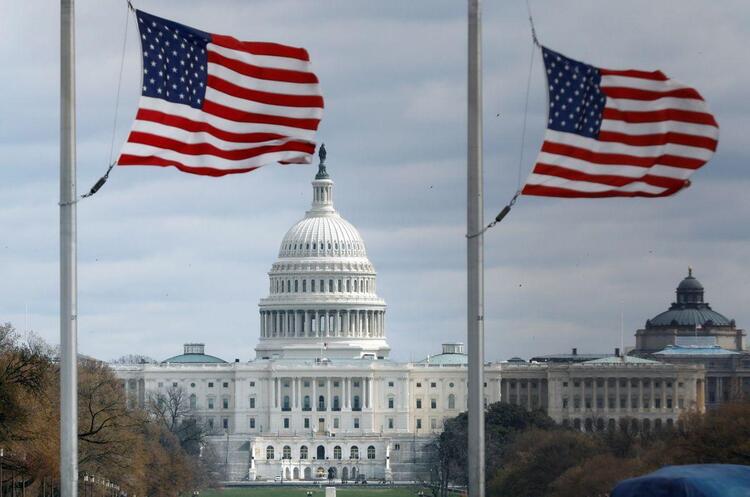 Конгрес США схвалив тимчасове підвищення ліміту держборгу для уникнення дефолту