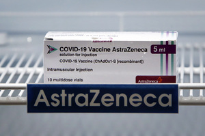 AstraZeneca повідомила про успішні випробування ліків від COVID-19
