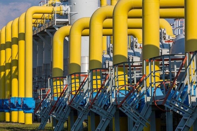 «Газпром» зменшив транзит газу через Україну до половини законтрактованих обсягів «Газпром» зменшив транзит газу через Україну до половини законтрактованих обсягів