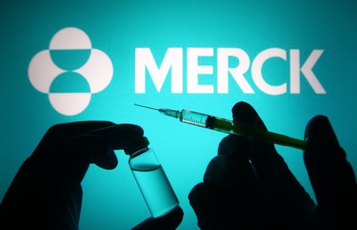 фото DR У Британії дозволили використовувати препарат фармкомпанії Merck для лікування COVID