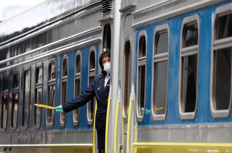 «Укрзалізниця» підвищить зарплату працівникам на 10% з 1 грудня «Укрзалізниця» підвищить зарплату працівникам на 10% з 1 грудня