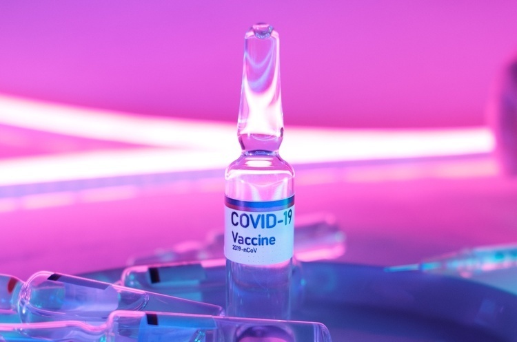 В Україні за добу зафіксували 24 747 нових випадків COVID-19 В Україні за добу зафіксували 24 747 нових випадків COVID-19