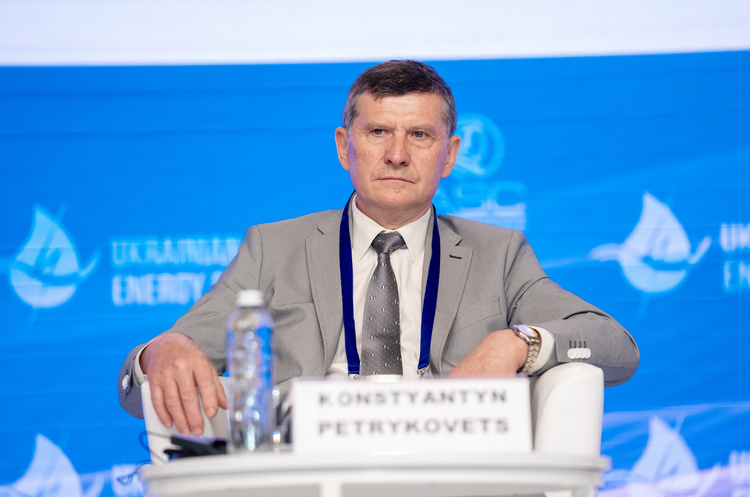 Ексдиректор ДП «Гарантований покупець» Костянтин Петриковець Уряд звільнив директора «ГарПоку»