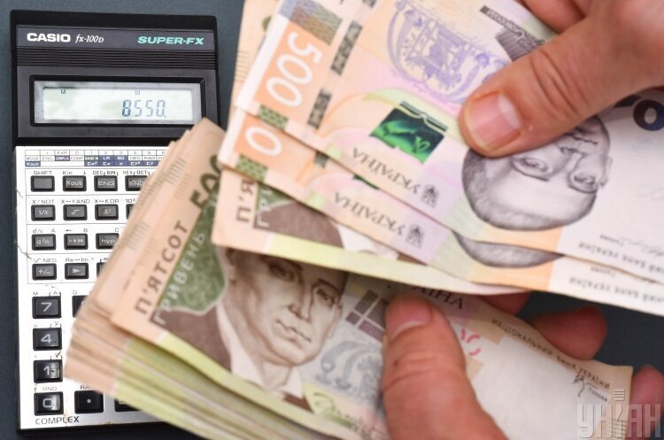 Середня зарплата зросла на 15,4% за рік – Держстат Середня зарплата зросла на 15,4% за рік – Держстат
