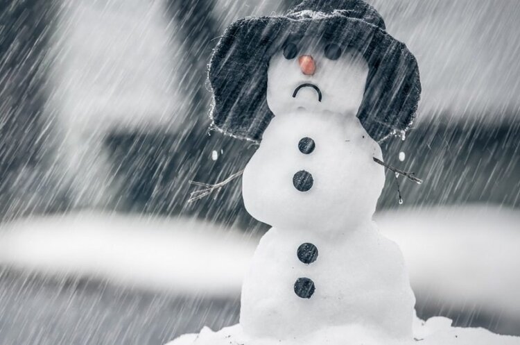 Увага, небезпека на дорогах: 2–3 грудня в Україні очікується мокрий сніг