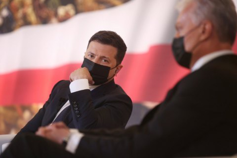 Президенти України та Литви Володимир Зеленський та Гітанас Науседа Литва, Україна та Польща закликали посилити санкції проти Росії