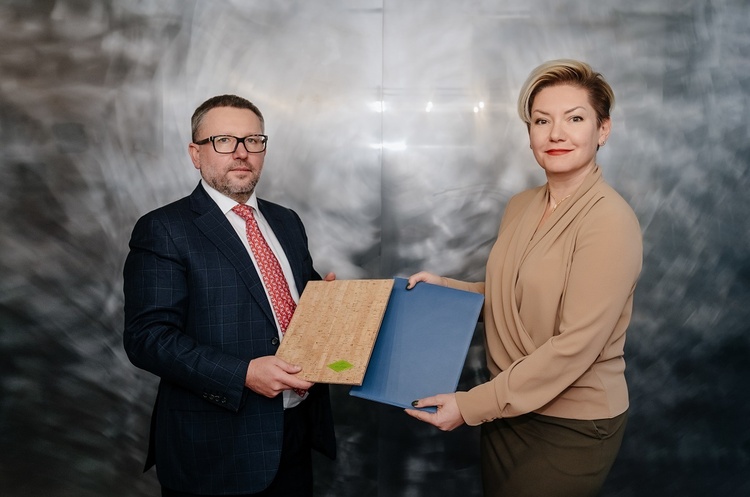 Тетяна Грязнова: YASNO суттєво збільшить фінансування енергоефективних проєктів у промисловості в 2022 році Тетяна Грязнова: YASNO суттєво збільшить фінансування енергоефективних проєктів у промисловості в 2022 році