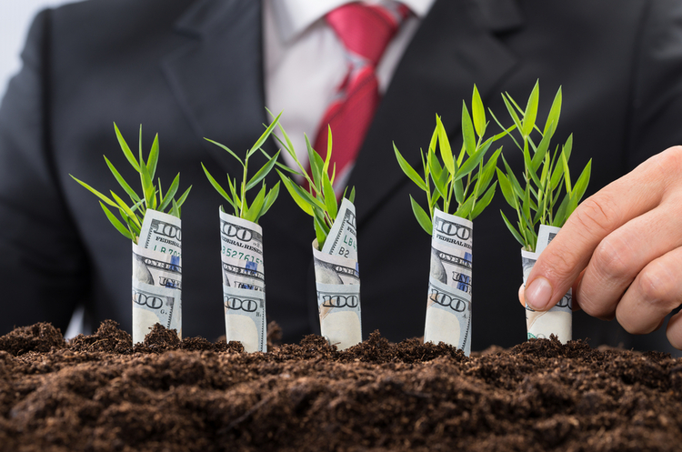 Much-much money:      TA Ventures, Horizon, Dragon, Quarter Partners   