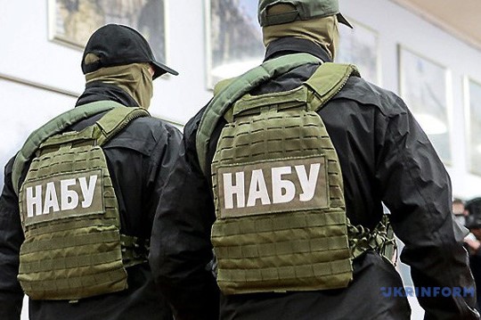 Ексдиректорів держпідприємств підозрюють у масштабних розкраданнях на заготівлях хліба Ексдиректорів держпідприємств підозрюють у масштабних розкраданнях на заготівлях хліба