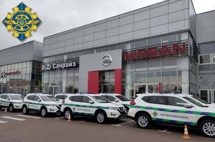 фото Укртрансбезпека «Укртрансбезпека» отримала нові автомобілі для боротьби з порушниками вагових норм
