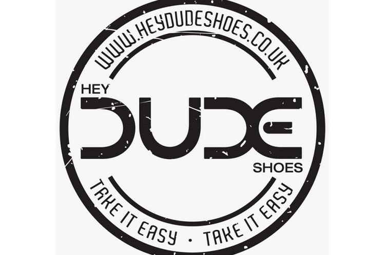 фото DR Американська Crocs купує італійський взуттєвий бренд Heydude за $2,5 млрд