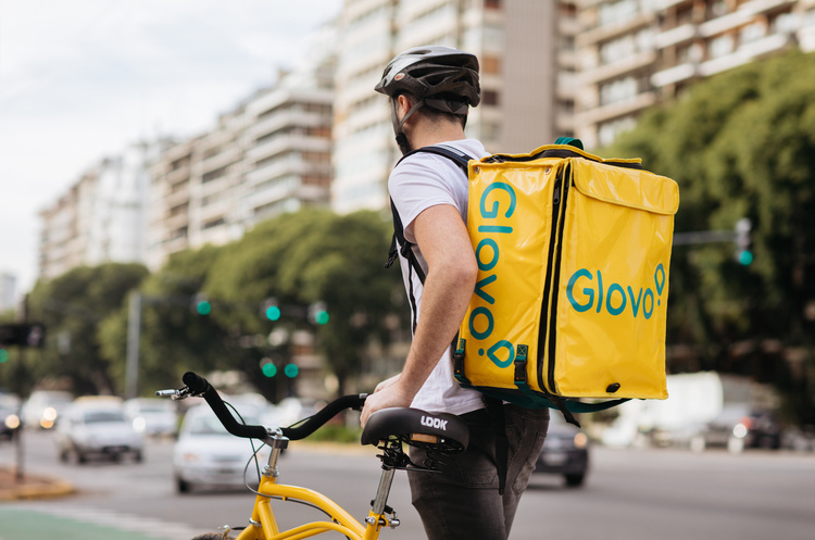 Німецька служба доставки купує Glovo за 2,3 млрд євро Німецька служба доставки купує Glovo за 2,3 млрд євро