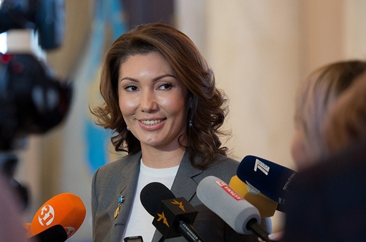 фото Knews.kg Донька Назарбаєва вивела з Казахстану $300 млн і купила на них банк і предмети розкоші - The Telegraph