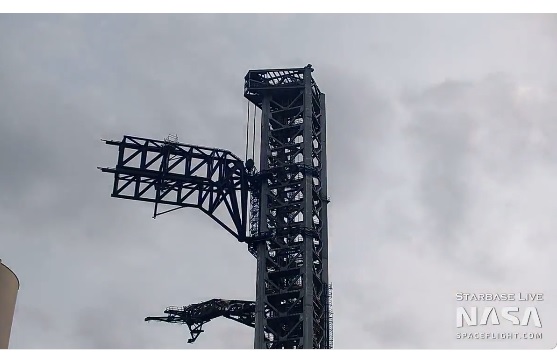 Маск показав «Мехазіллу» – 140-метрову вежу, яка ловитиме перший ступінь Starship