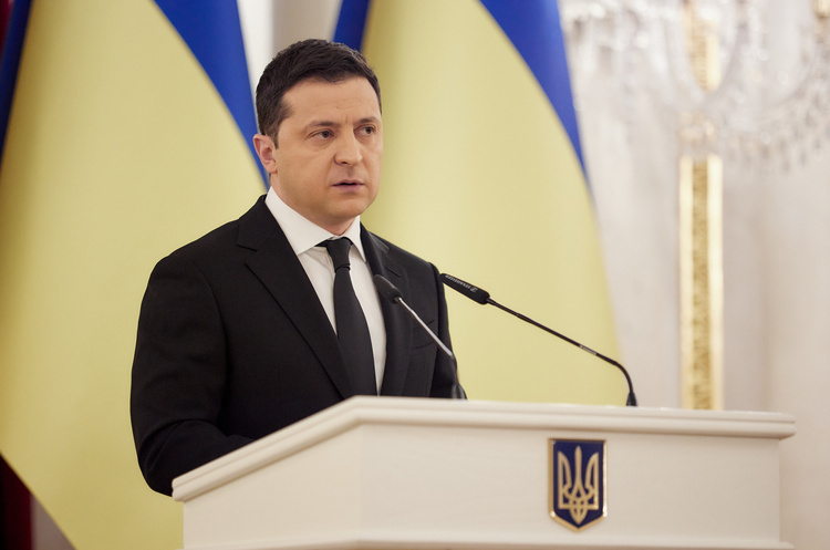 Кроки української армії щодо захисту знатимуть лише я та ЗСУ – Зеленський Кроки української армії щодо захисту знатимуть лише я та ЗСУ – Зеленський