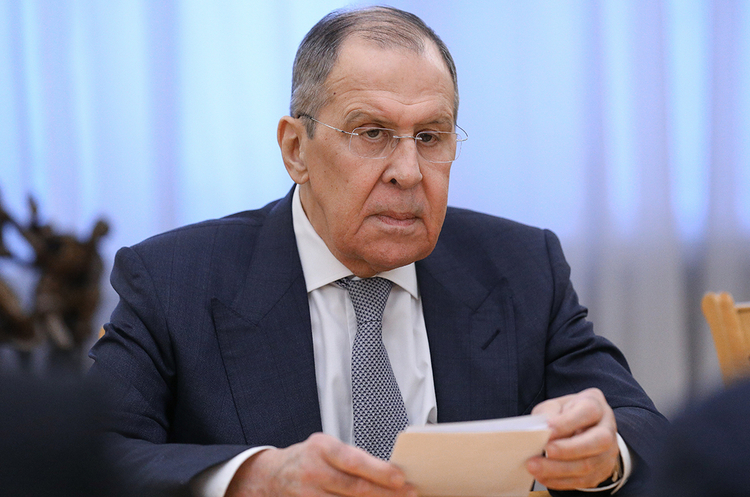 Лавров продовжує відхрещуватися від варварських дій армії РФ на території України Лавров продовжує відхрещуватися від варварських дій армії РФ на території України