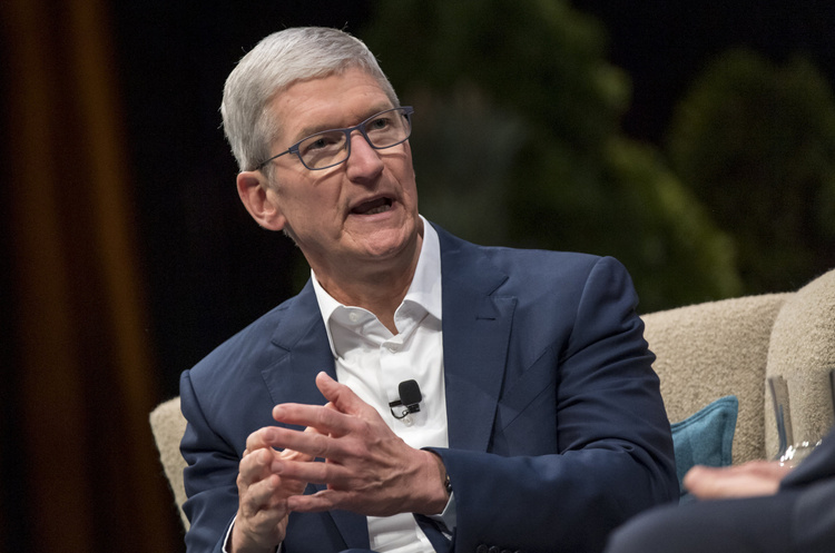 фото DR Мінцифри звернулося до глави Apple Тіма Кука з проханням відключити росіян від Apple Store