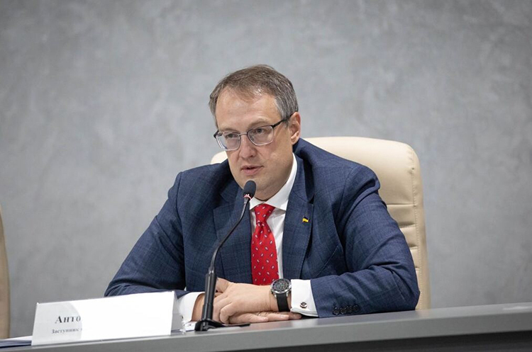 Радник міністра внутрішніх справ Антон Геращенко. Російські війська завдали ракетного удару по Броварах