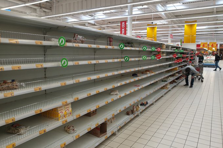 Українські виробники забезпечать мільйон продуктових наборів для громадян Українські виробники забезпечать мільйон продуктових наборів для громадян