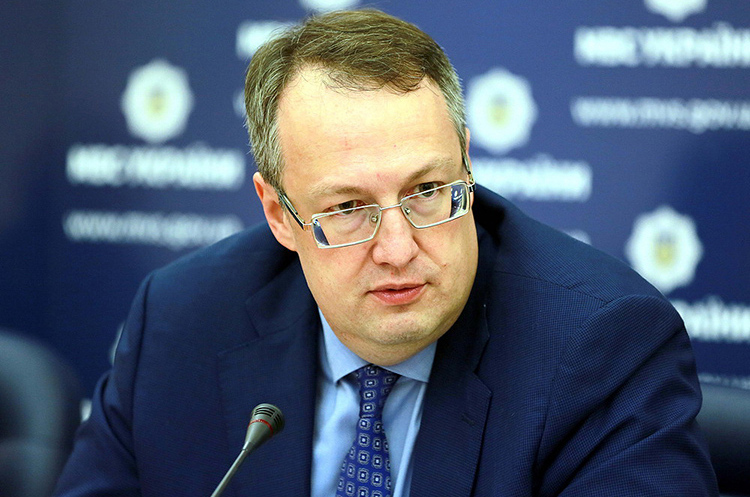Радник міністра внутрішніх справ Антон Геращенко. Російські окупанти масовано обстріляли Харків із «Градів» – Геращенко