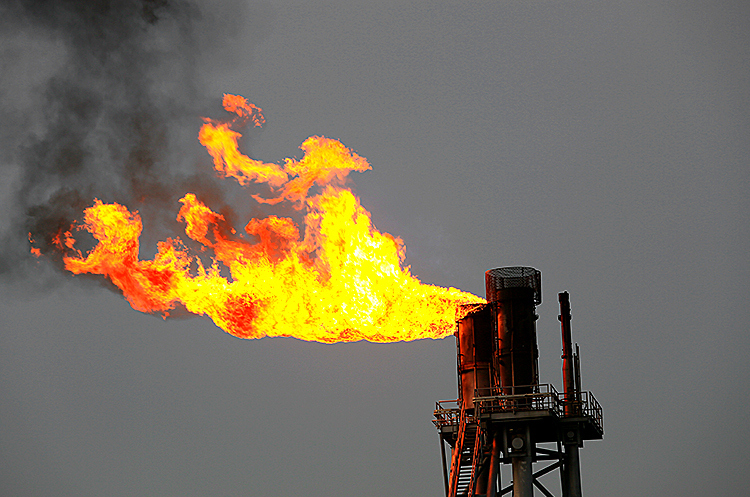 Газопровід-відвід у Харківській області пошкоджено внаслідок авіаудару Газопровід-відвід у Харківській області пошкоджено внаслідок авіаудару