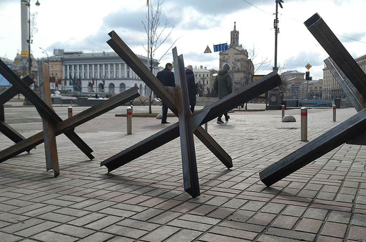 Противник суттєво знизив темпи просування військ, але не відмовився від проведення наступальної операції Противник суттєво знизив темпи просування військ, але не відмовився від проведення наступальної операції