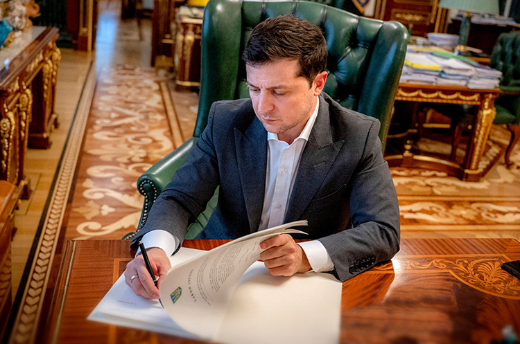 Зеленський підписав закони, які посилюють відповідальність за злочини проти нацбезпеки під час воєнного стану