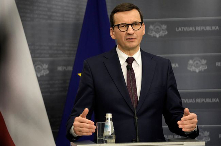 Прем'єр-міністр Польщі Матеуш Моравецький Рішення про передачу винищувачів Україні має ухвалити НАТО – польський прем'єр