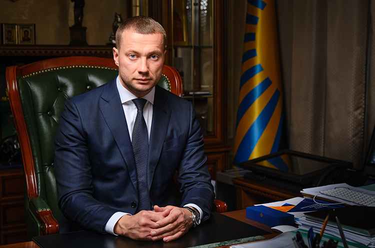 Голова Донецької ВЦА Павло Кириленко. Внаслідок авіаудару по лікарні в Маріуполі поранені 17 людей