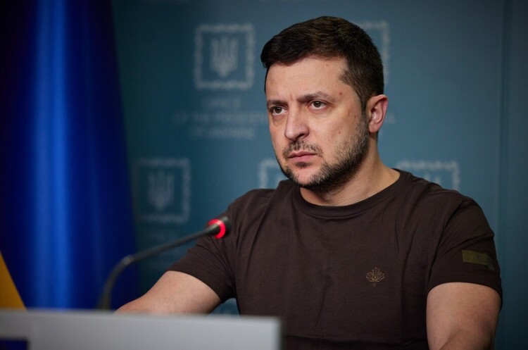 Президент Володимир Зеленський Зеленський доручив уряду розробити програму відновлення українських міст