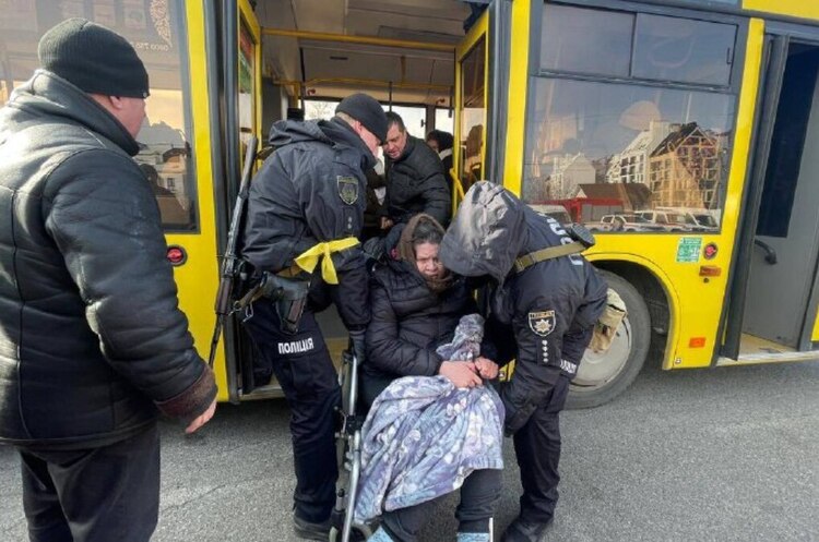 На Київщині звільнено з-під окупації понад 10 тисяч громадян На Київщині звільнено з-під окупації понад 10 тисяч громадян