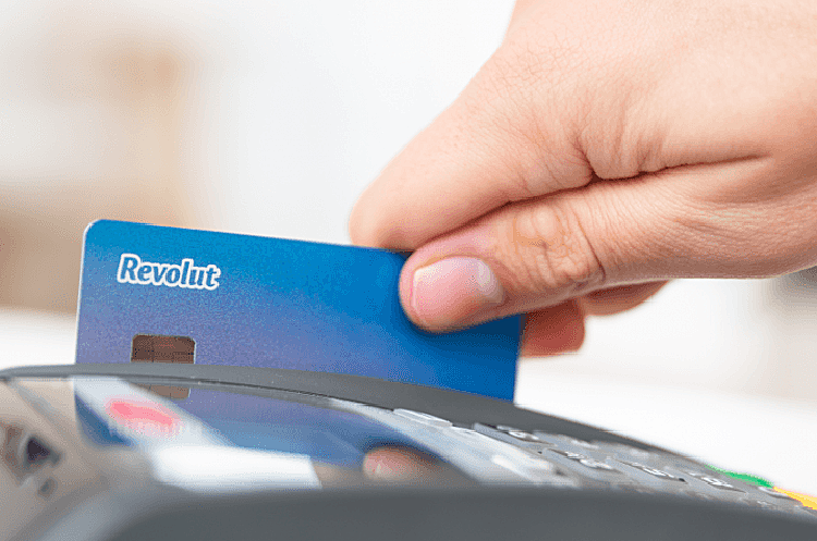 Revolut відсьогодні стає доступним для українців у ЄС Revolut відсьогодні стає доступним для українців у ЄС