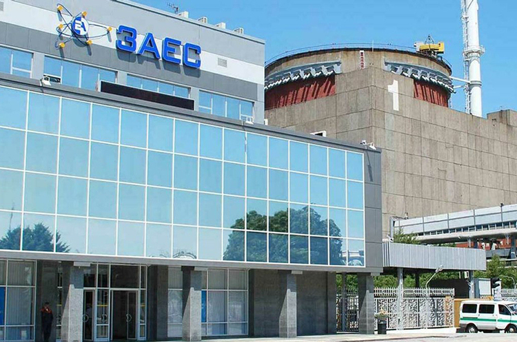 Російські терористи підірвали частину боєприпасів на майданчику Запорізької АЕС Російські терористи підірвали частину боєприпасів на майданчику Запорізької АЕС