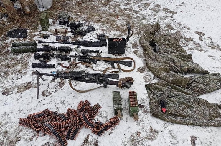 Противник відступає на окремих напрямках Противник відступає на окремих напрямках