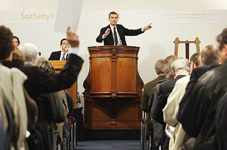 Sotheby's та Christie's скасували аукціони російського мистецтва