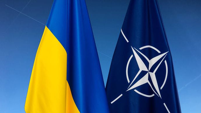 Мета росії - знищити вільний світ, уособленням якого є НАТО та ЄС Мета росії - знищити вільний світ, уособленням якого є НАТО та ЄС
