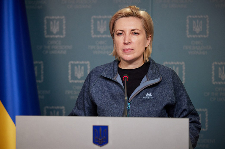 Віцепрем'єр, міністр реінтеграції окупованих територій Ірина Верещук. 18 березня в Україні відкриються 9 гуманітарних коридорів