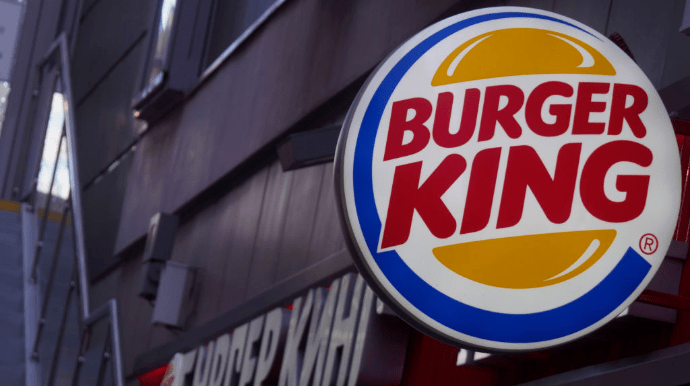 Burger King заявила, що не може зупинити роботу закладів у росії Burger King заявила, що не може зупинити роботу закладів у росії